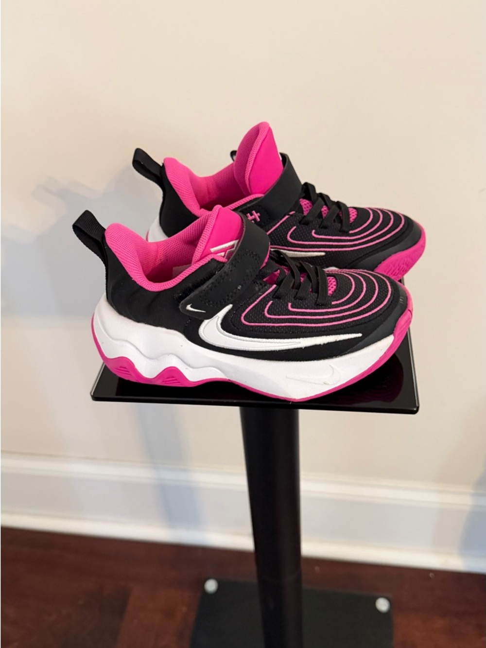 Nike Black & Hot Pink Kids Sport Sneakers